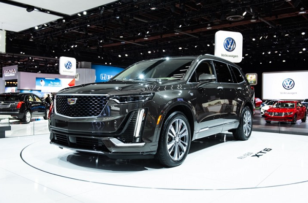 Cadillac XT6