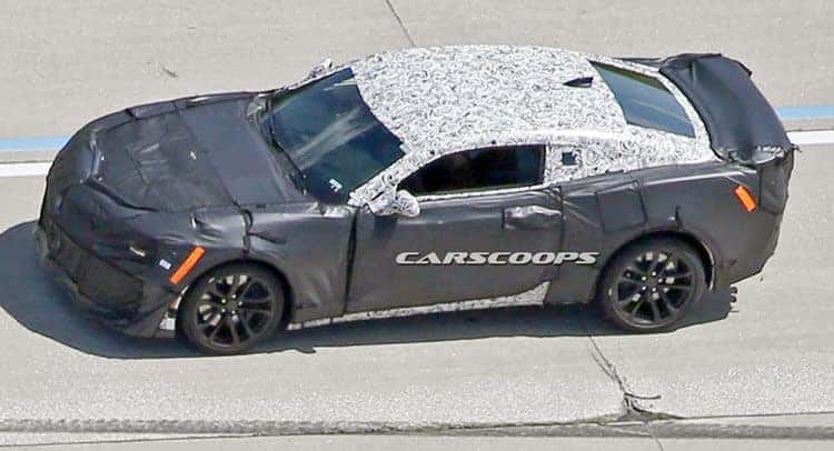 Upcoming 2017 Camaro ZL1 on track