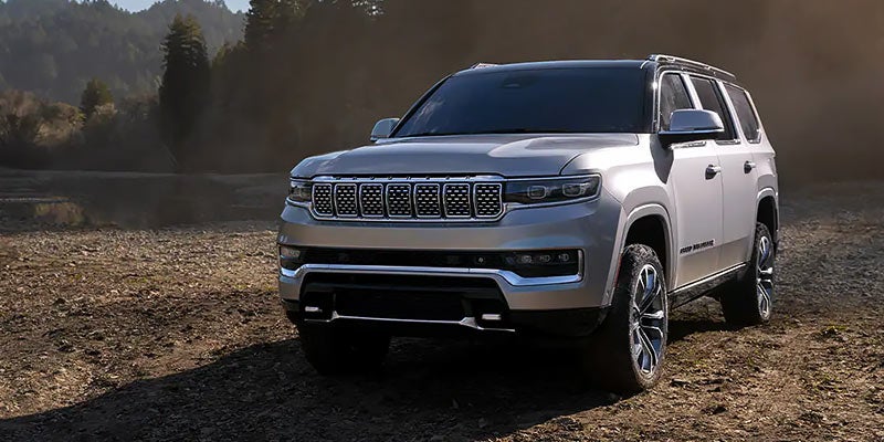 2022-grand-wagoneer
