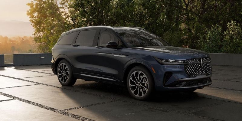 2024 Lincoln Nautilus design