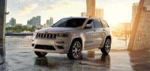 white 2022 Jeep Grand Cherokee in Paris, KY