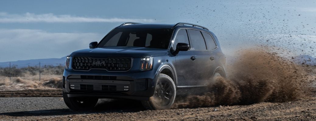 front view of the 2025 Kia Telluride off-roading