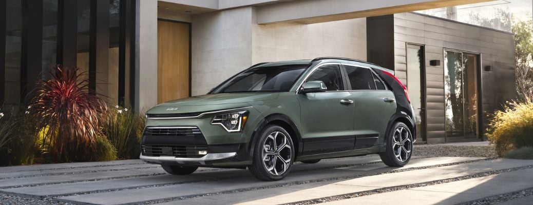 2024 Kia Niro side view image