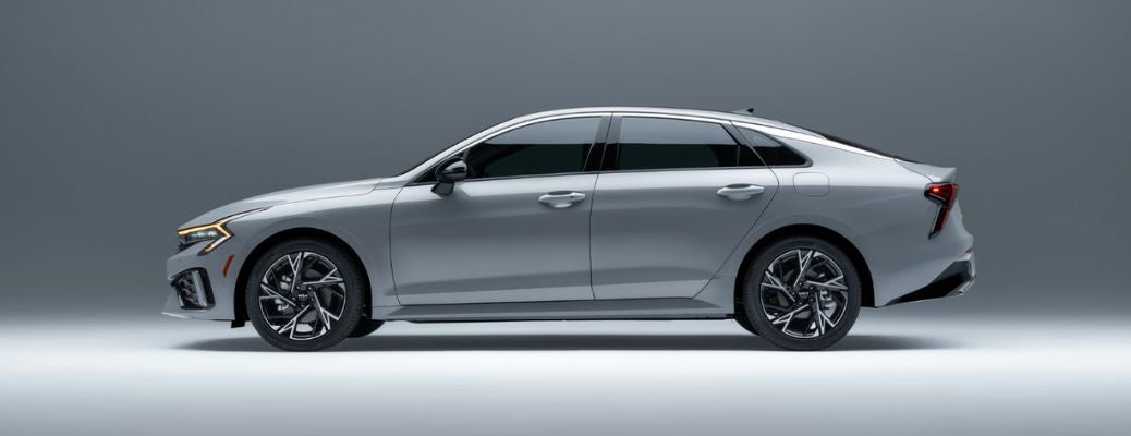 side view of the 2026 Kia K5