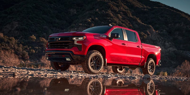 Lineup of 2023 Silverado 1500