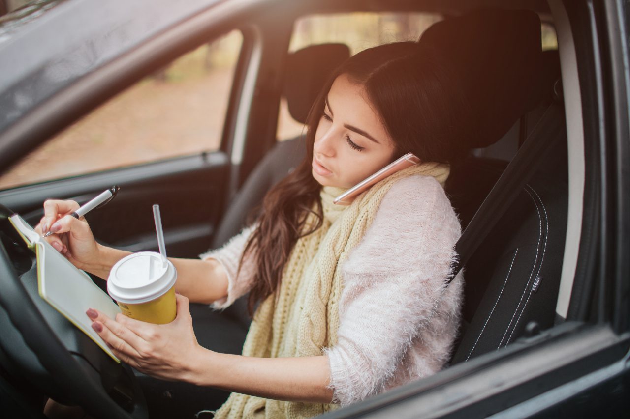 6 Common Causes of Distracted Driving in Maryland