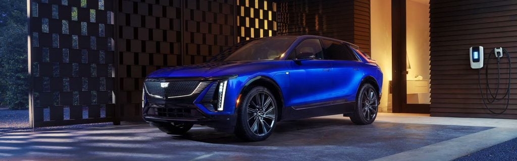 Cadillac EV- LYRIQ Blue