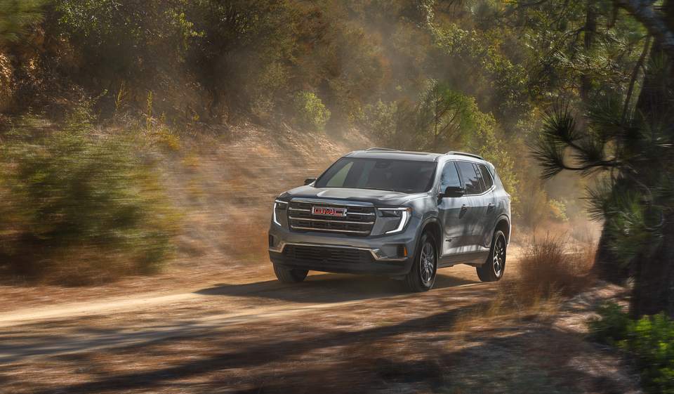 Difference between the 2024 and 2025 GMC Acadia