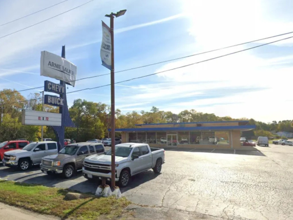 Arnie Bauer Chevrolet GMC- find reliable SUVs near me in Wilmington, IL