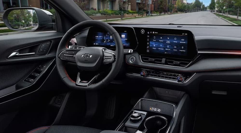 Black dash in a 2026 Chevy Equinox.
