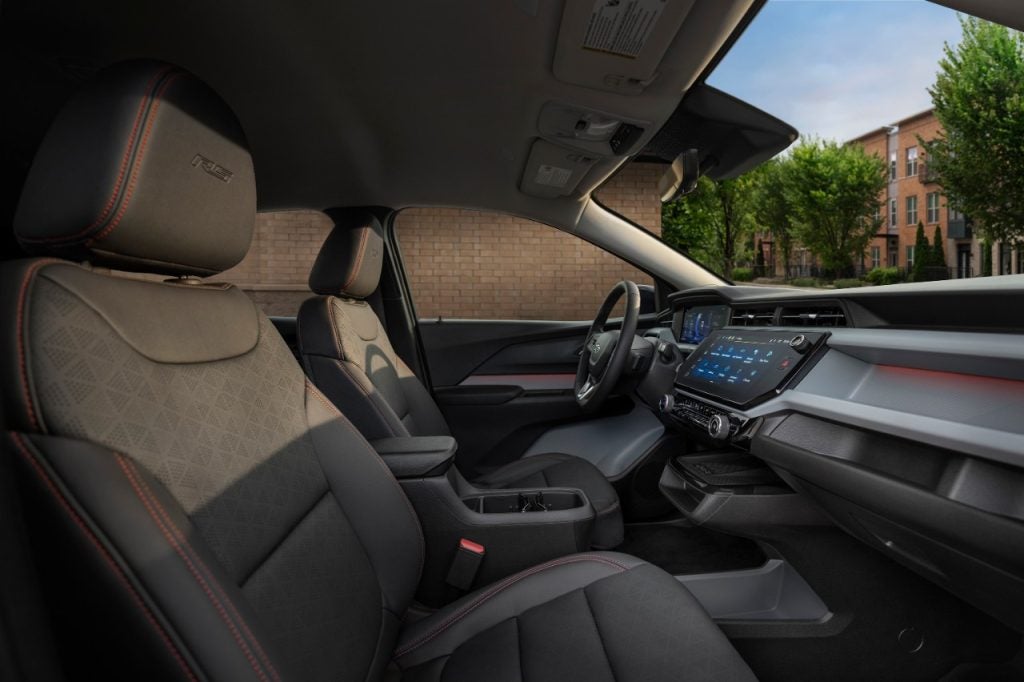 Bolt RS exclusive interior with red stiching detail
