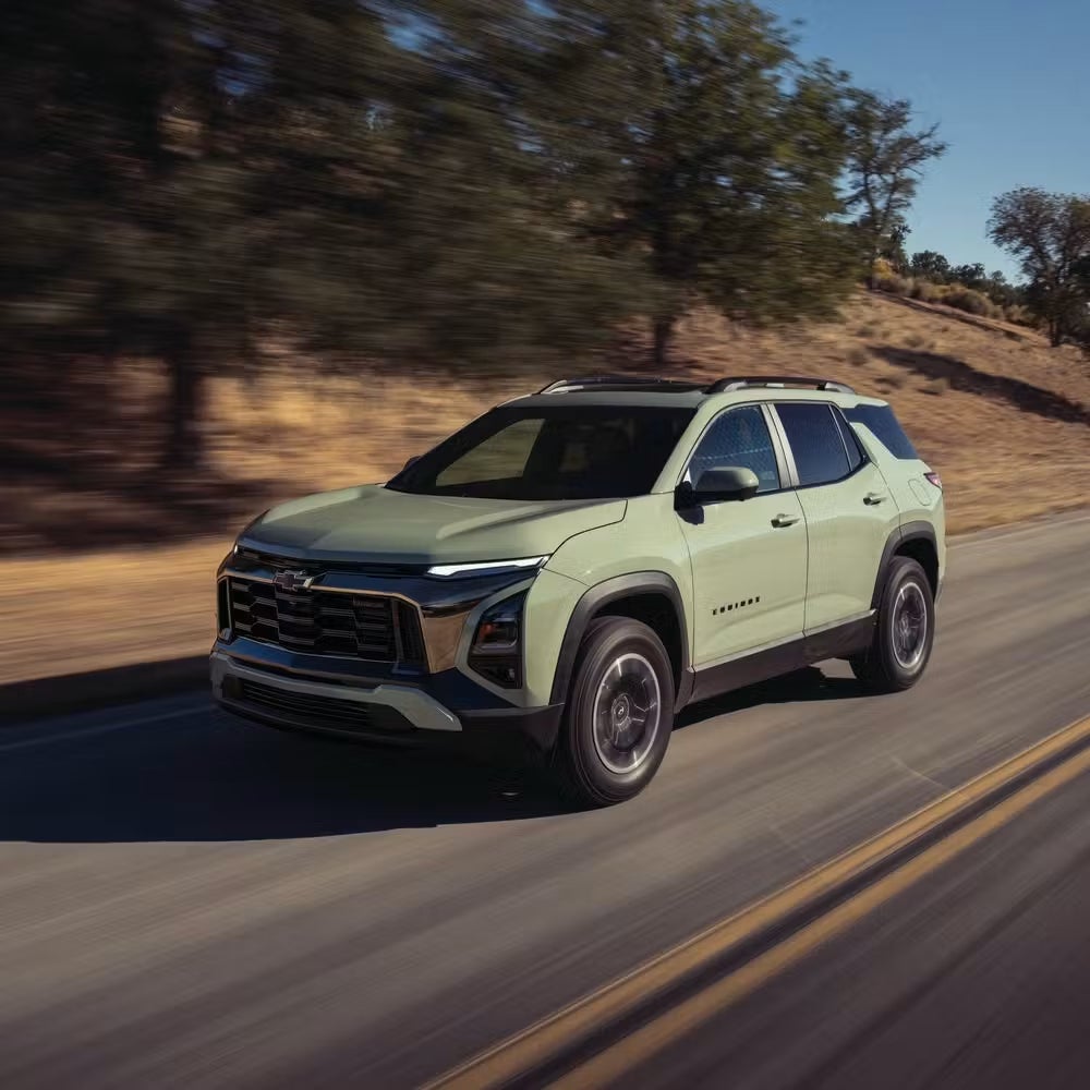 How Does the Chevrolet Equinox Blend Technology and Everyday Practicality?
