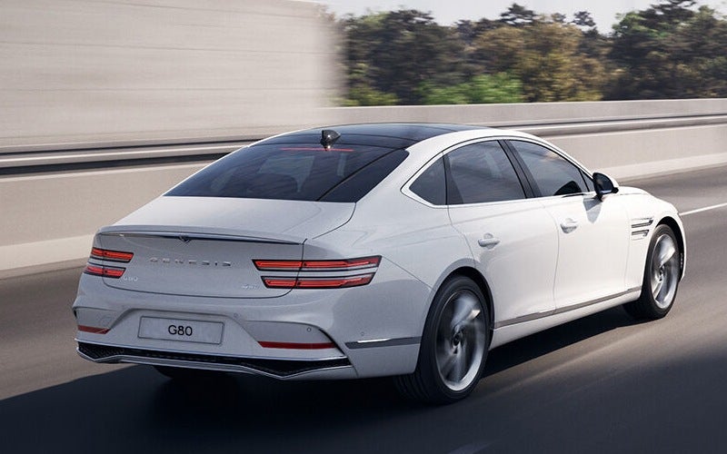 Can I Use Wireless Apple CarPlay® and Android Auto™ in the 2026 Genesis G80 near Dearborn, MI?