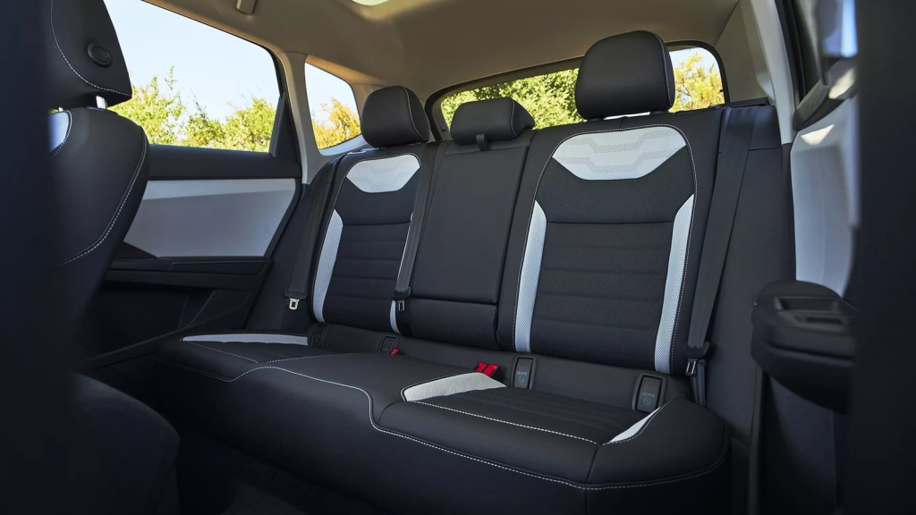 Volkswagen Taos backseat
