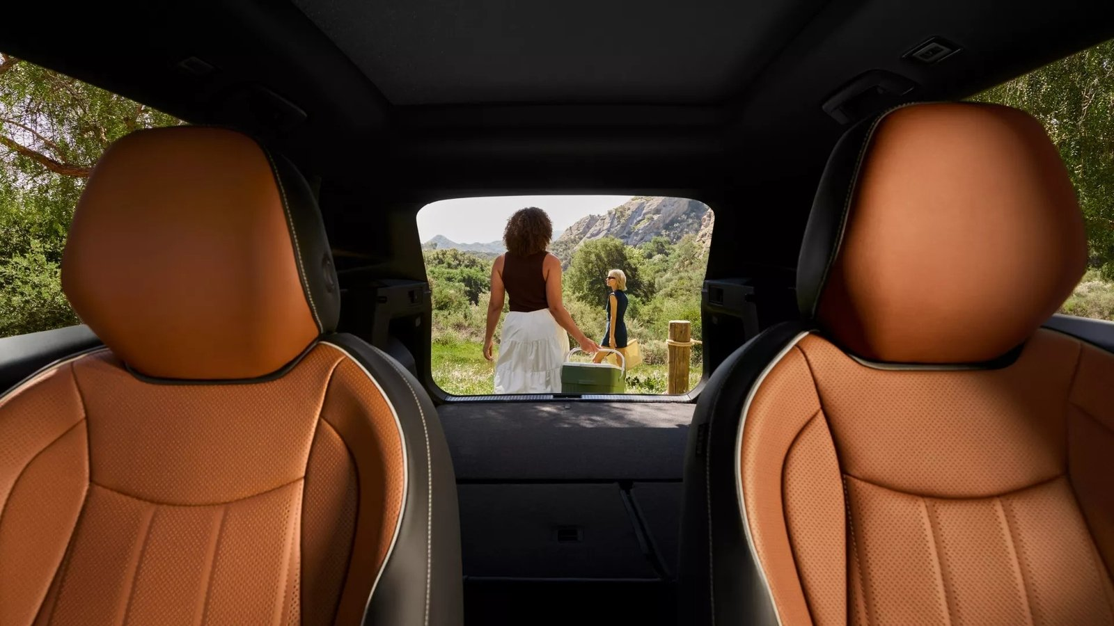 2025 Volkswagen Tiguan seatrs
