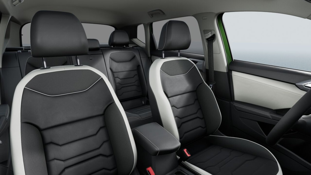 Volkswagen Taos SE Overview interior
