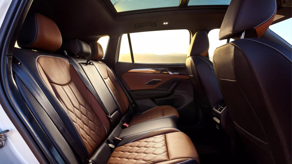 What Size of Touchscreen seats