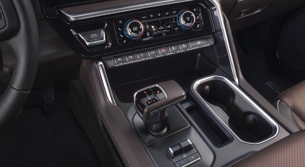Center console in a 2022 GMC Sierra 1500 Denali