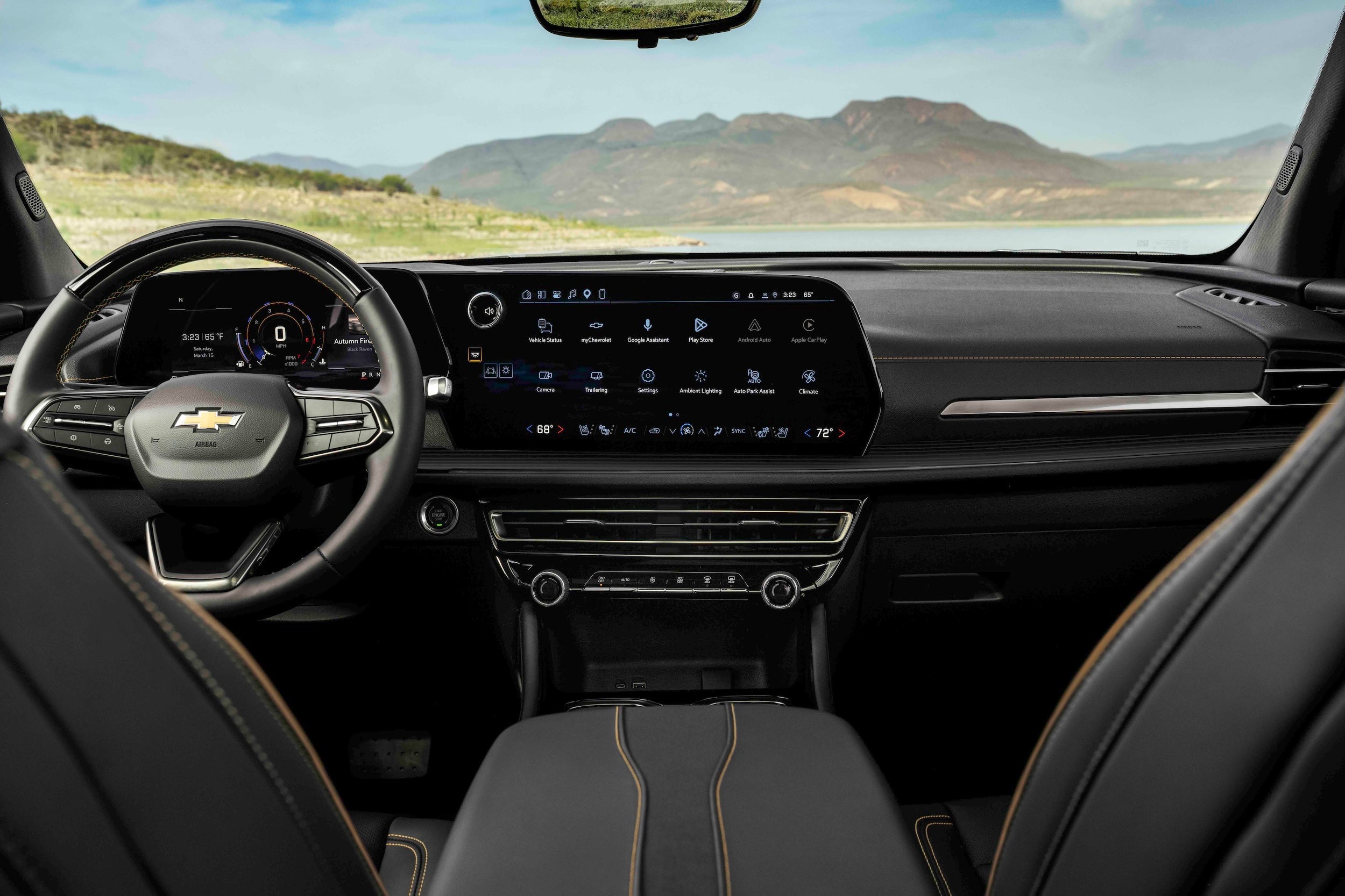 2027_Traverse_Interior_
