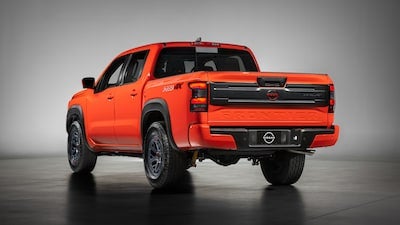 2025 Nissan Frontier-PRO-4X-rear.png