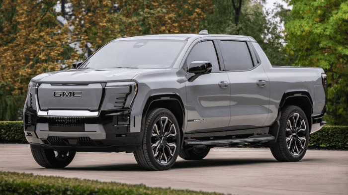 2025 GMC Sierra EV