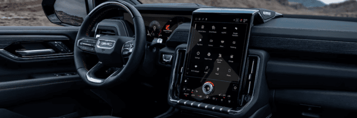 2025 GMC Yukon base interior