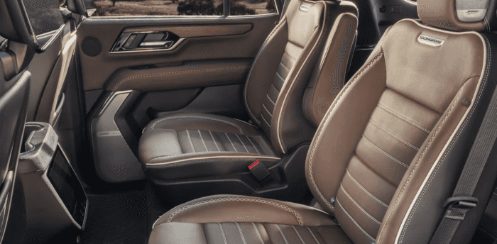 2025 GMC Yukon XL Denali Ultimate interior seats