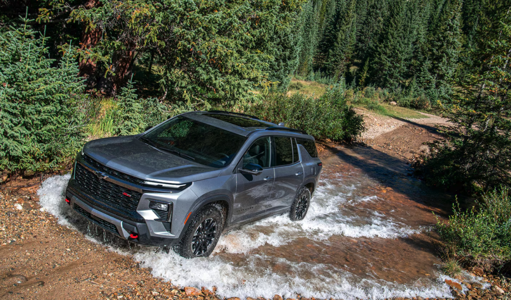 2026 Chevy Traverse exterior