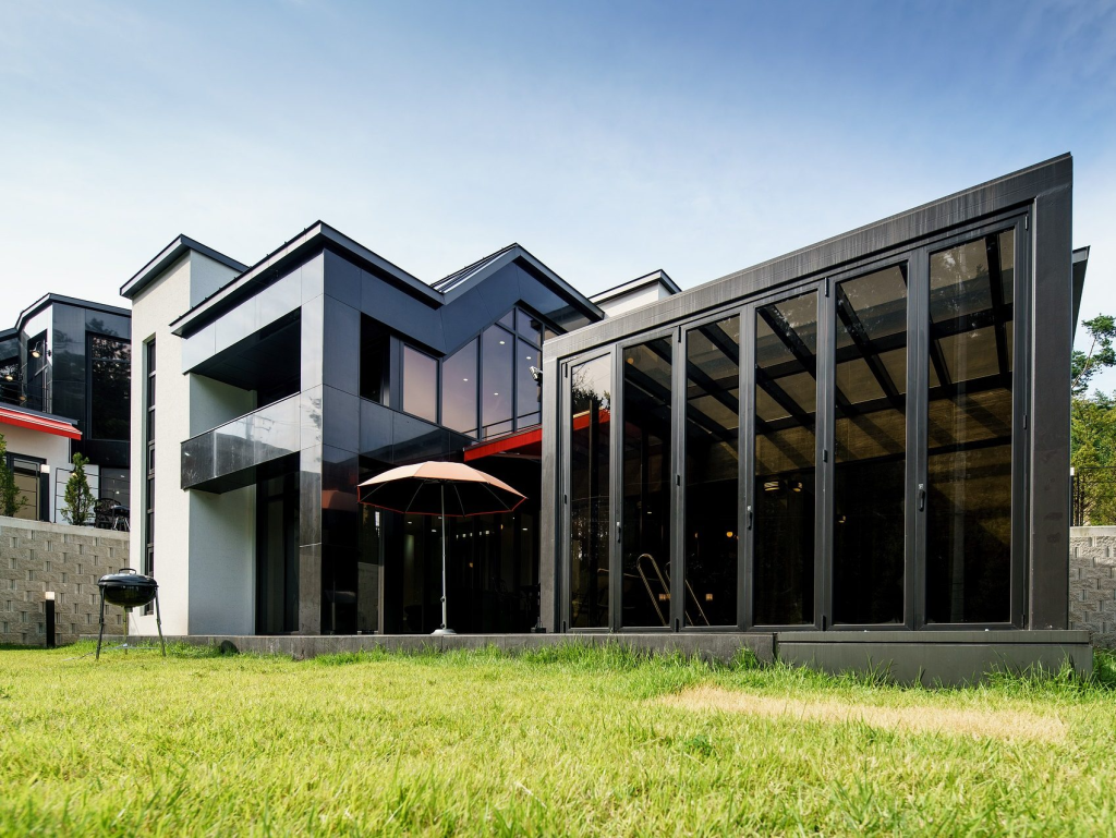 How do you install residential curtain wall systems?
