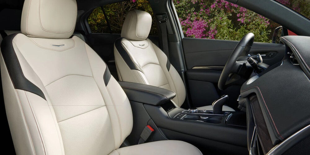 2023 Cadillac XT4 Interior Front Seats