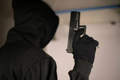 When Can a Person Be Charged With Aggravated Robbery in Texas?