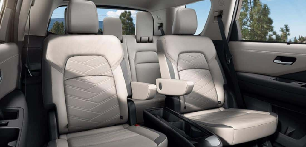2022 Nissan Pathfinder Interior Seating Banner