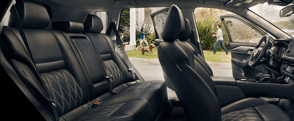 2021 Nissan Rogue Interior Seating Cutaway Image