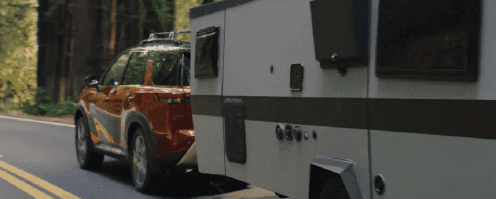 2022 Nissan Pathfinder Towing Banner