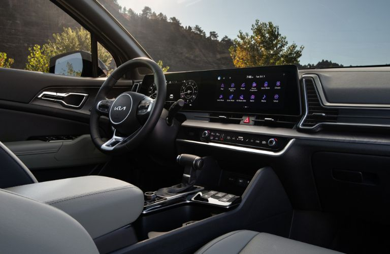 cockpit of the 2025 Kia Sportage