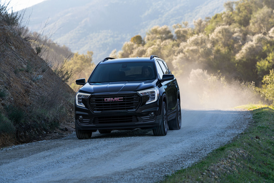 2023 GMC Terrain Performance Features.