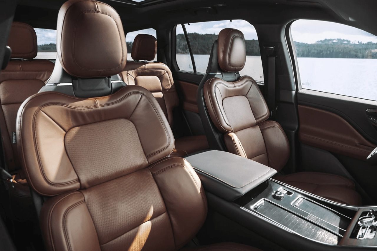 Luxury with the 2022 Lincoln Aviator