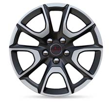 17-inch diamond cut with satin black pockets