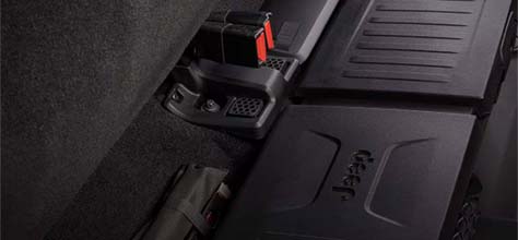 removeable rear-seat storage bin