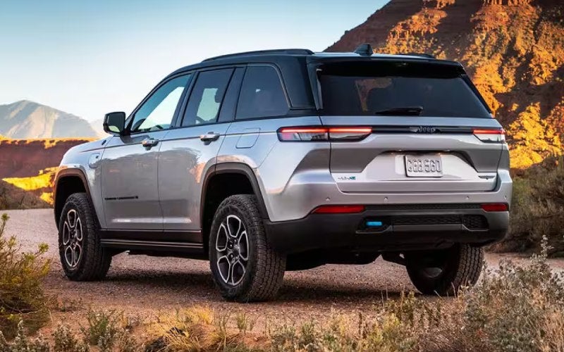 Electric Confidence in Everyday Driving - How the Grand Cherokee 4xe Fits Life in Katy, TX