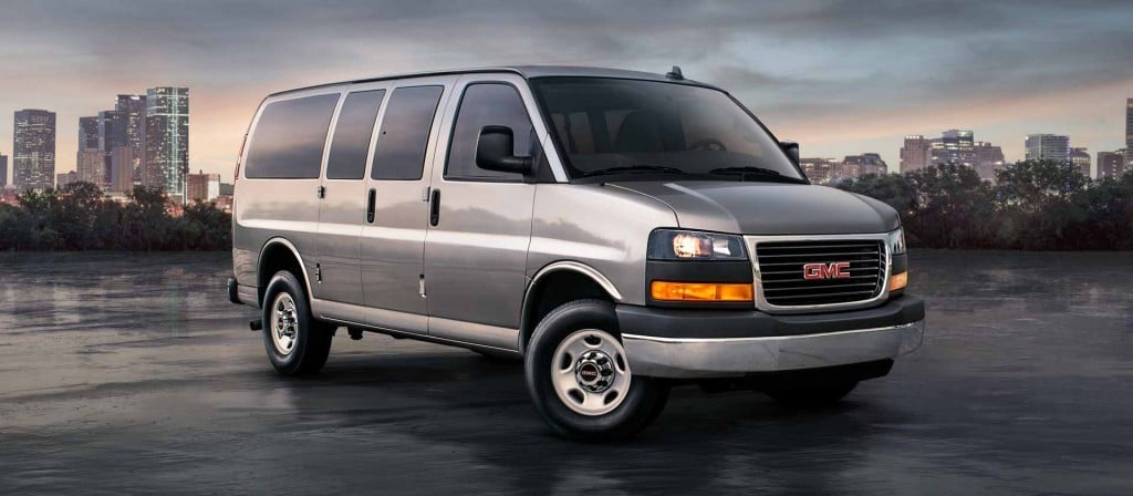 Minivan benefits including flexibility, safety, performance, and popular models available.

