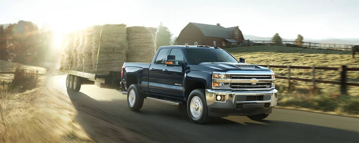 Different Trailer Hitches for Different Trucks