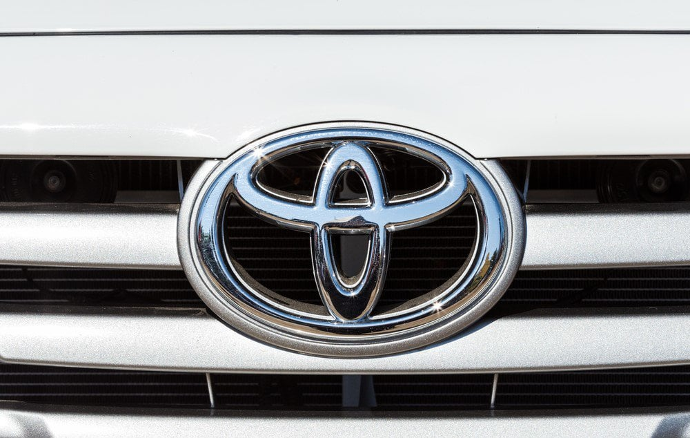 Toyota Tacoma Compact Midsize Truck Performs Well