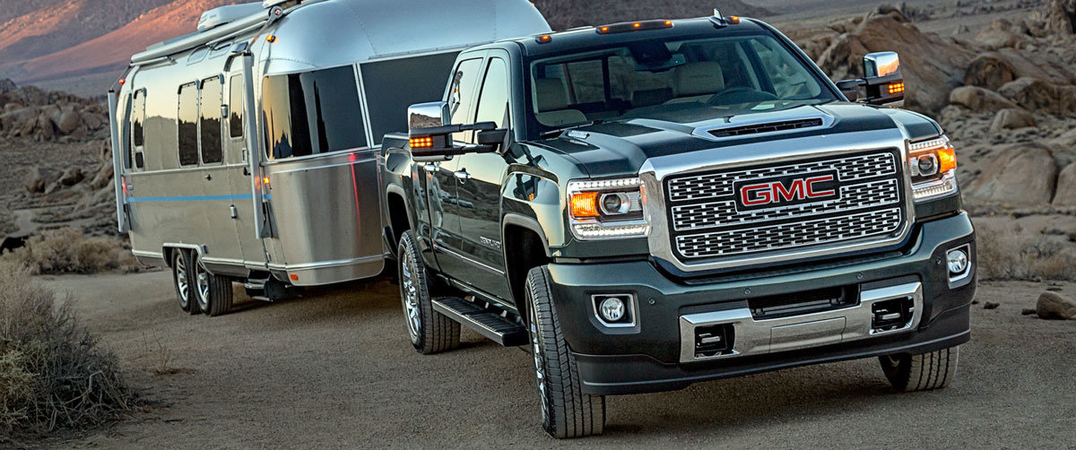 Diesel pickup truck showcasing performance and long-lasting engine.