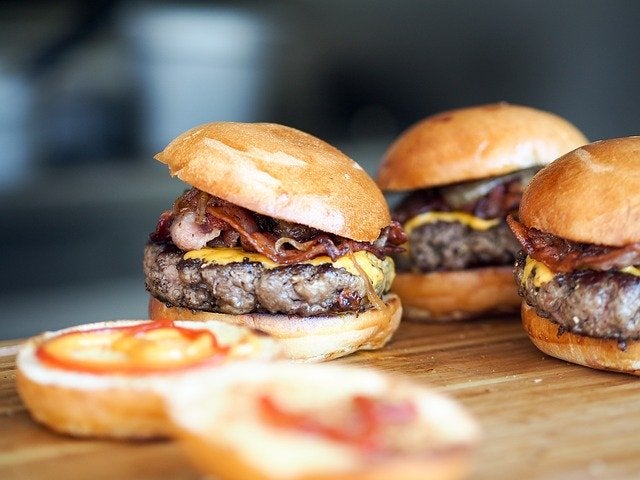 Burgers Near Topeka, KS - Cable Dahmer of Topeka