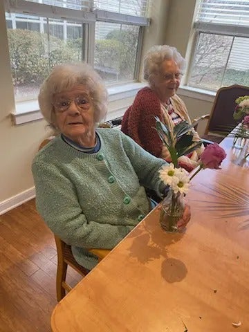 Valentine’s Day Flower Arranging!
