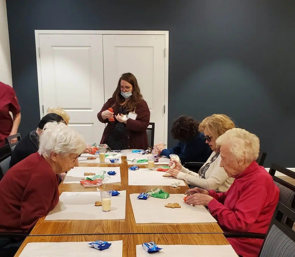 Gingerbread Cookie Decorating
