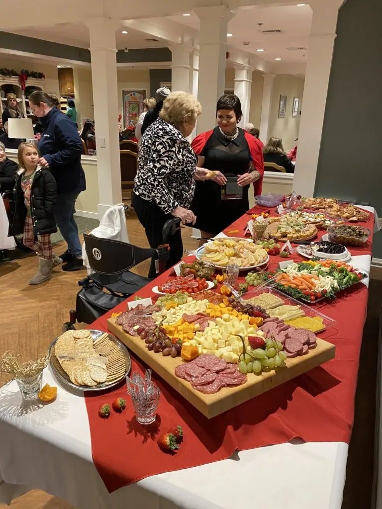 Christmas Happy Hour