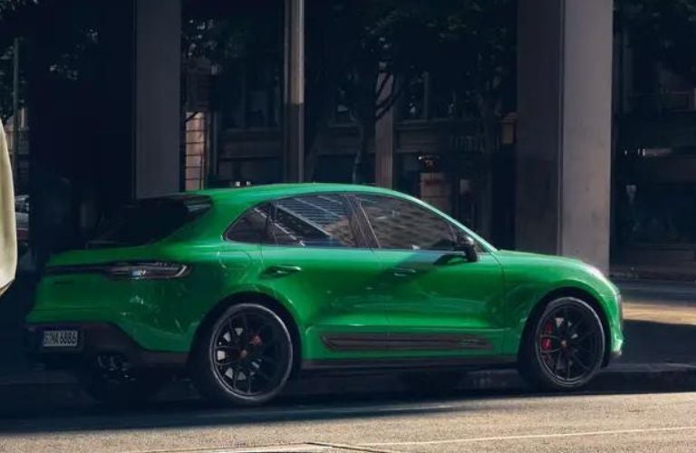 2024 Porsche Macan exterior side view