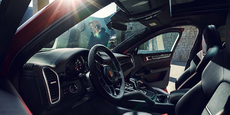 2021 Porsche Cayenne Interior